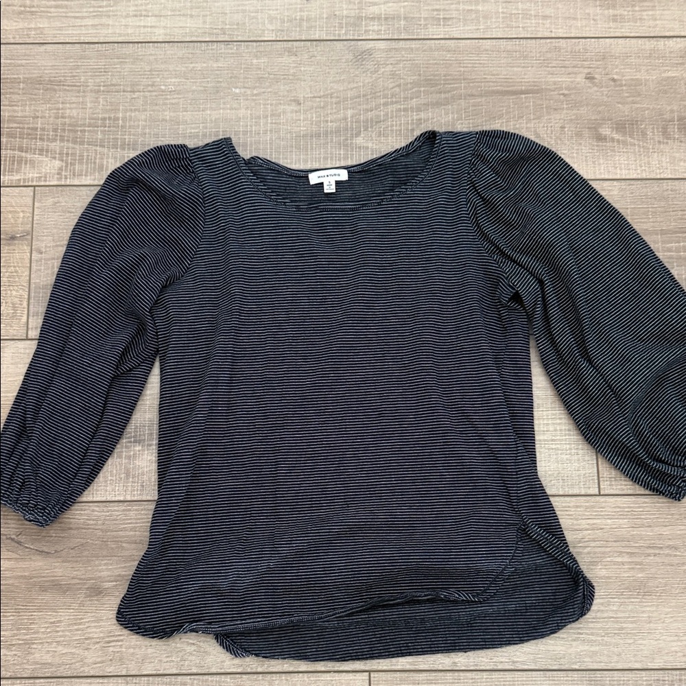 Max Studio Black White  Striped Knit Top 3/4 sleeve Size Small